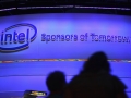Intel gives lukewarm revenue forecast; cites weak enterprise spending