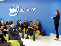 Intel's Diversity Drive Should Focus on Internal Changes, Advocates Say