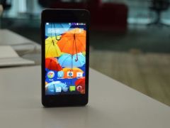 Intex Aqua Style Pro Review: Average Performance, Average Value