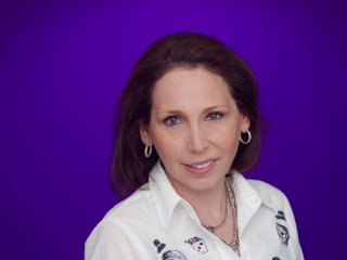 Yahoo Marketing Chief Kathy Savitt Leaves for Entertainment Studio