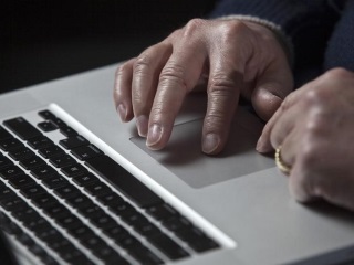 Supreme Court Queries Centre on Measures to Ban Child Pornography Sites