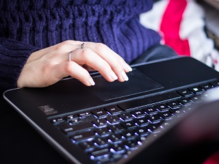 India&#039;s GDP Could Increase by $1 Trillion if All Indians Get Online: Facebook Study