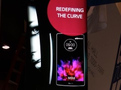 LG G Flex 2 Launch Teased in Posters at CES 2015: Report