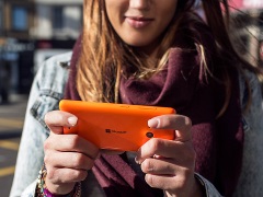 How to Share Files Between Android and Windows Phone With Feem