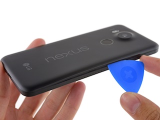 Google Nexus 5X Teardown Reveals Easily Replaceable Components