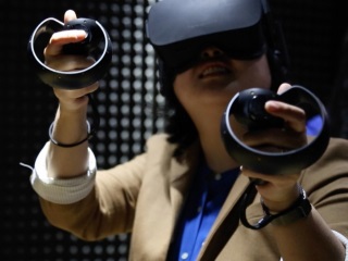 Low-Cost VR Headsets Will Boost Virtual Reality in India