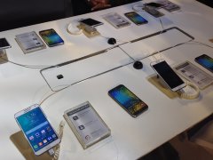 Samsung Galaxy E7 Price In India Specifications Comparison 11th December 2021