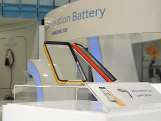 Samsung, LG Unveil Flexible Batteries That Could Revolutionise Wearables