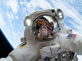 NASA Astronauts Get Workout in Marathon Spacewalk