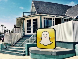 Snapchat Expands 'Replay' Feature, for a Fee