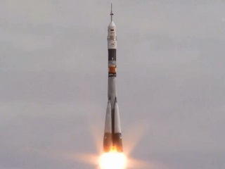 Soyuz Rocket With Three Astronauts Launches Towards ISS