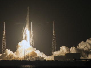 SpaceX Propels Cargo to Space Station, Lands Rocket