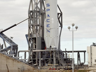 SpaceX to Launch Ocean Satellite, Try Water Return Sunday