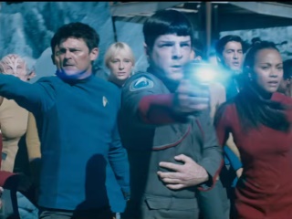 Star Trek Actors Take Series' First VR Game for Spin