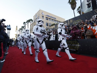 Star Wars: The Force Awakens Opens in Cinemas