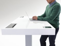 Stir Kinetic Review: The 'Smart' Desk