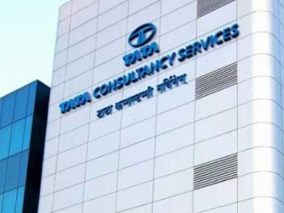 TCS को लगा झटका, प्रॉफिट में 5 प्रतिशत से ज्यादा की गिरावट