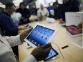 Apple fails to wow investors as iPad sales disappoint