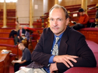 World Wide Web Creator Tim Berners-Lee to Auction Web Source Code as an NFT Next Week at Sotheby&rsquo;s