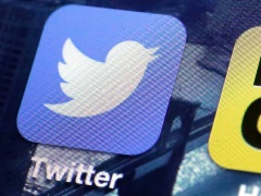 Twitter Rolls Out Bing Translations for Tweets to Apps and Web