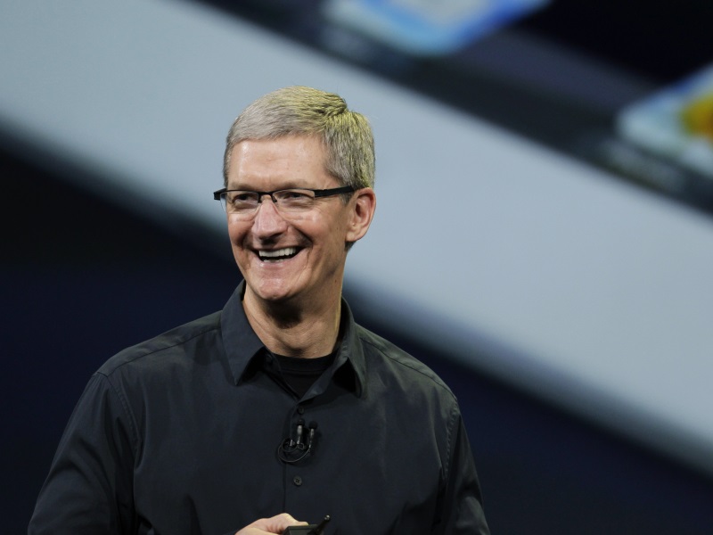 Apple CEO Tim Cook Defends Resistance in FBI iPhone Case