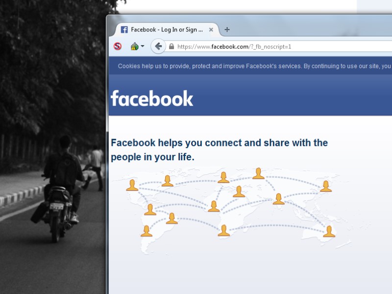 Over a Million People Using Facebook Through Tor