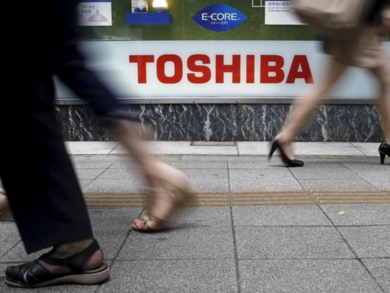Toshiba Swings to Q1 Loss on Weak PC, TV Sales