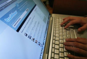 Twitter in legal spat over data clampdown
