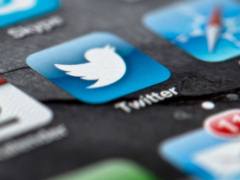 Twitter Splits Former COO Rowghani's Duties Between Two Executives