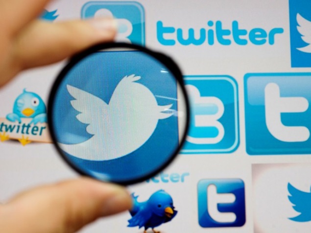 Russia Asks Twitter to Block a Dozen 'Extremist' Accounts 