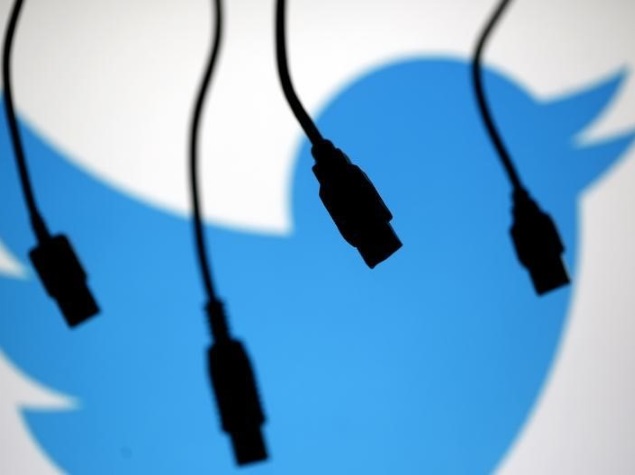 Twitter Users Experienced Tweeting Delays on Monday