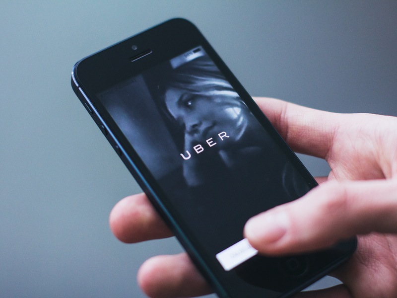 Consumer Panel Rejects Overcharging Plea Against Ola, Uber