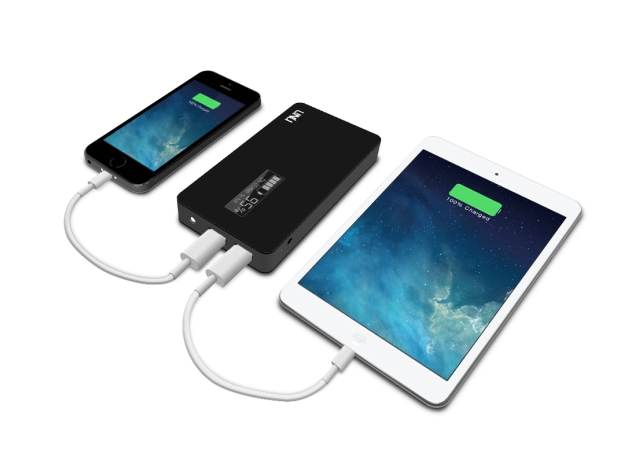 This Battery Pack Gains Full Charge for Most Smartphones in 15 Minutes