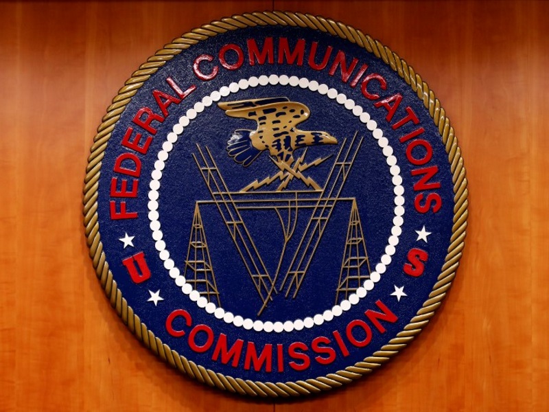 US FCC Advances Privacy Proposal for Internet Users