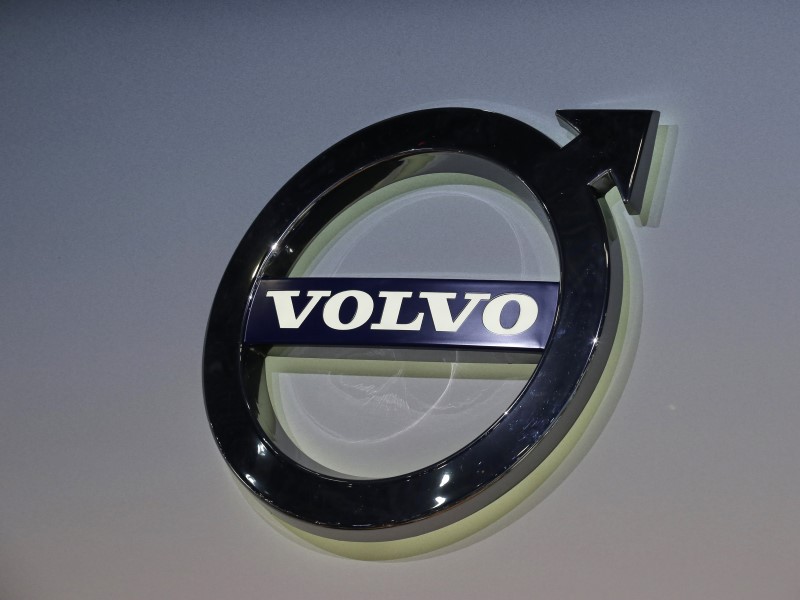 Volvo Says Plans to Test Self-Driving Cars in China Using Local Drivers