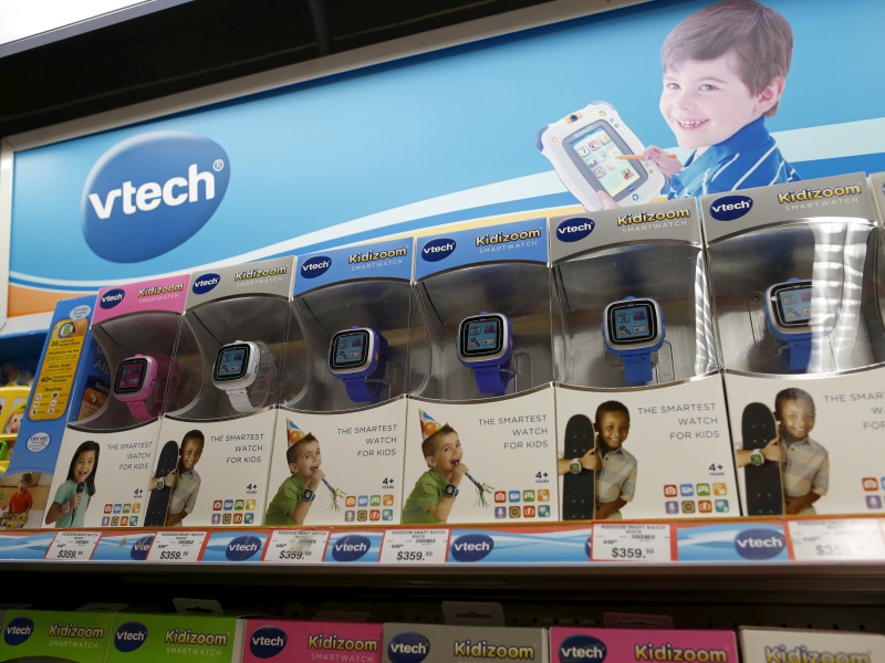 VTech Hack Exposes ID Theft Risk in Connecting Kids to Internet