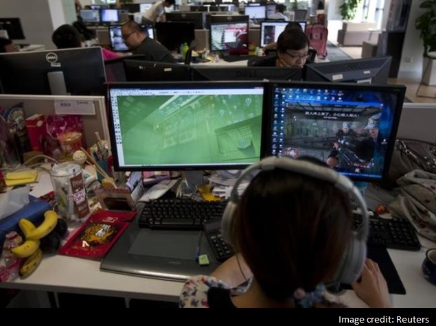 Feminist Critics of Video Games Facing Threats