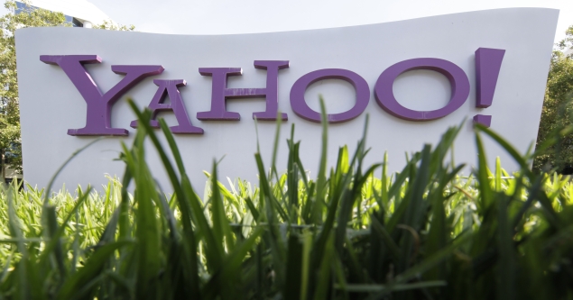 Yahoo posts flat Q2 revenue, results point to hurdles facing new CEO