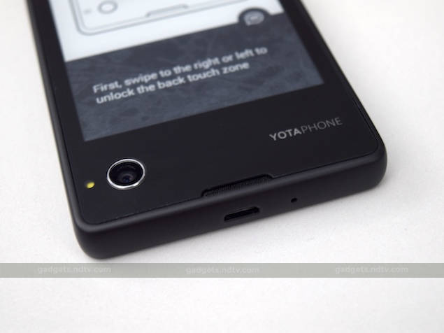 yota_device_yotaphone_camera_ndtv.jpg