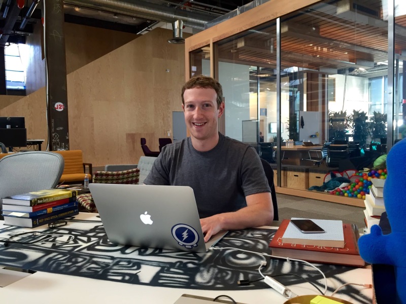 Facebook CEO Mark Zuckerberg Featured on Vanity Fair's October Cover | Technology News
