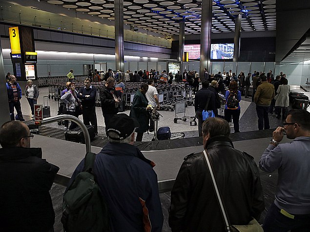 Flights in Britain Recover After Air Traffic Computer Glitch