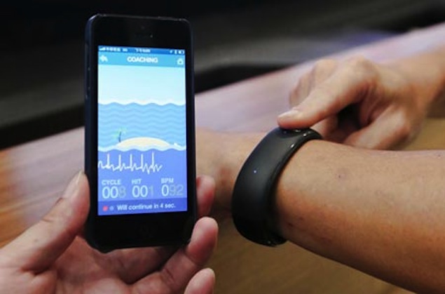 Hon Hai showcases smart watch that connects to the iPhone 