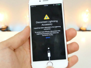 iOS 10 to Warn Users About Moisture in iPhone Lightning Port