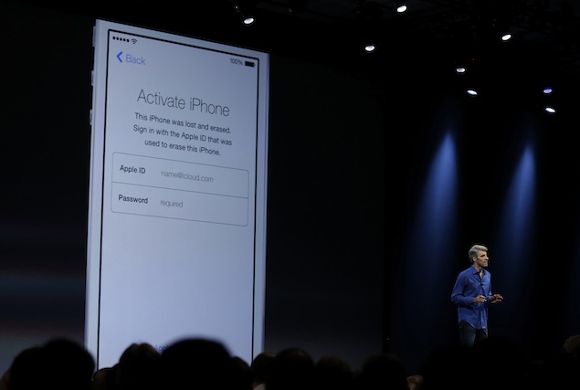 Apple showcases iOS 7 featuring complete UI overhaul