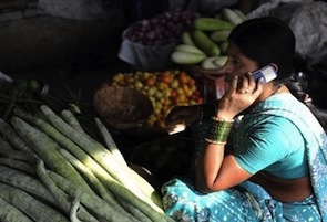 Indian handsets market reports 5 percent drop in revenues
