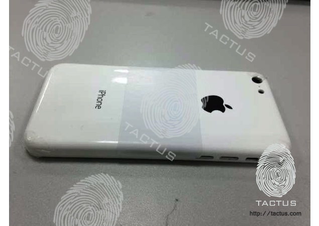 Purported pictures of cheaper iPhone's plastic rear shell surface