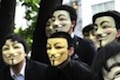 Japan Anonymous pick up litter to protest download laws