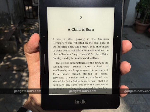 Kindle Voyage in bright sunlight
