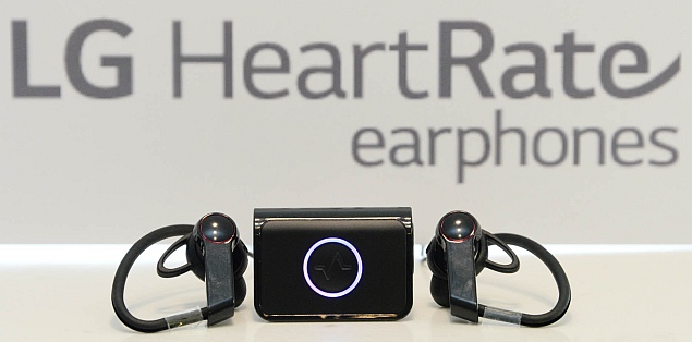 lg_heart_rate_earphones_lg.jpg
