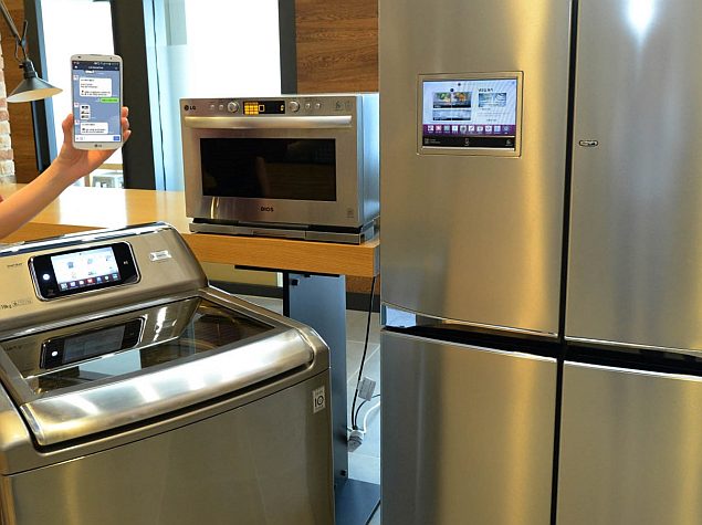 LG Launches Smart Fridge, Oven and Washing Machine You Can Chat With